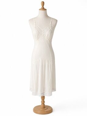 Wolverine Vintage 50s 60s Ivory Nylon Lace Chemise Slip Dress 34